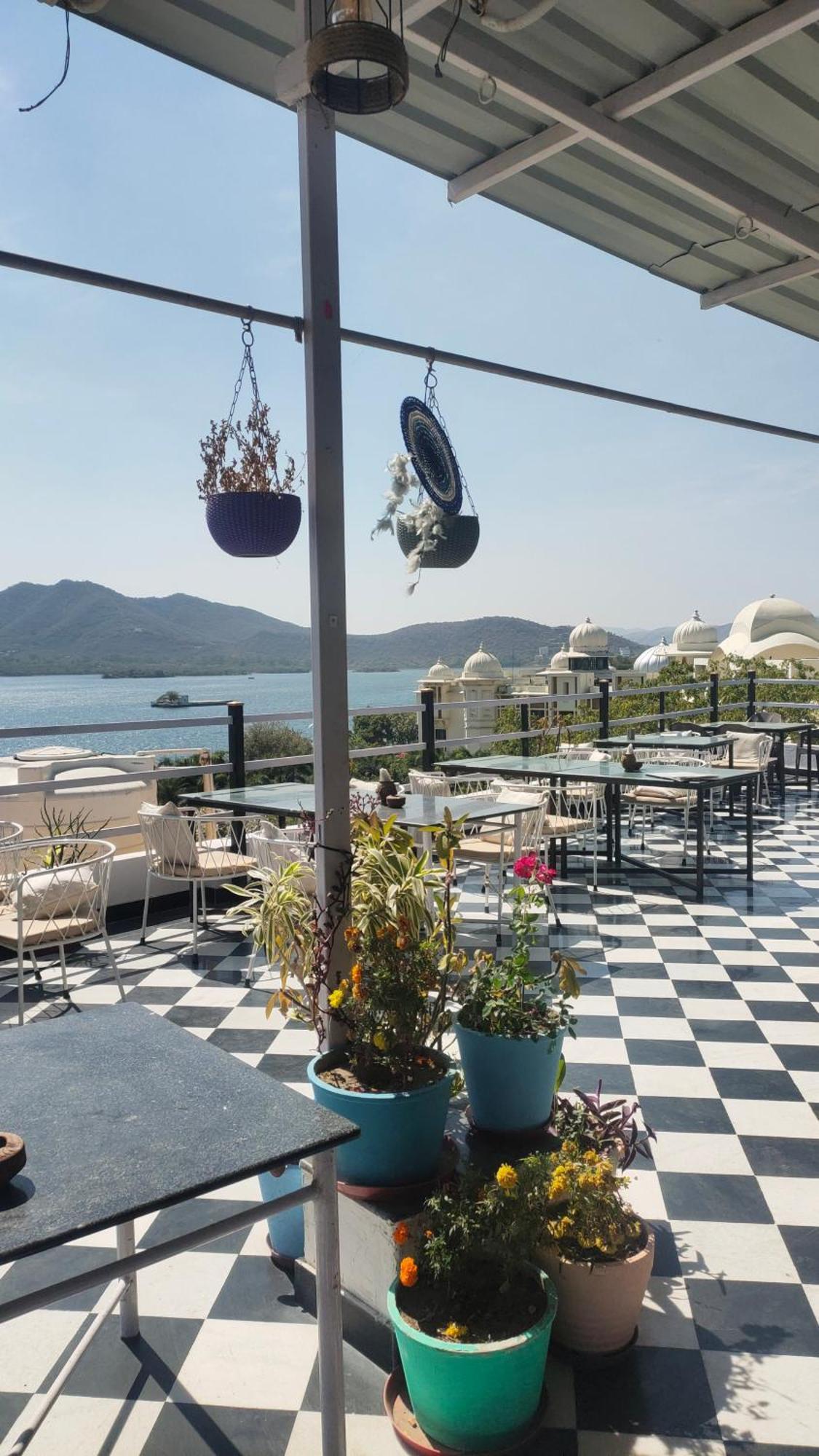 أُودايبور Hotel Lake Star المظهر الخارجي الصورة