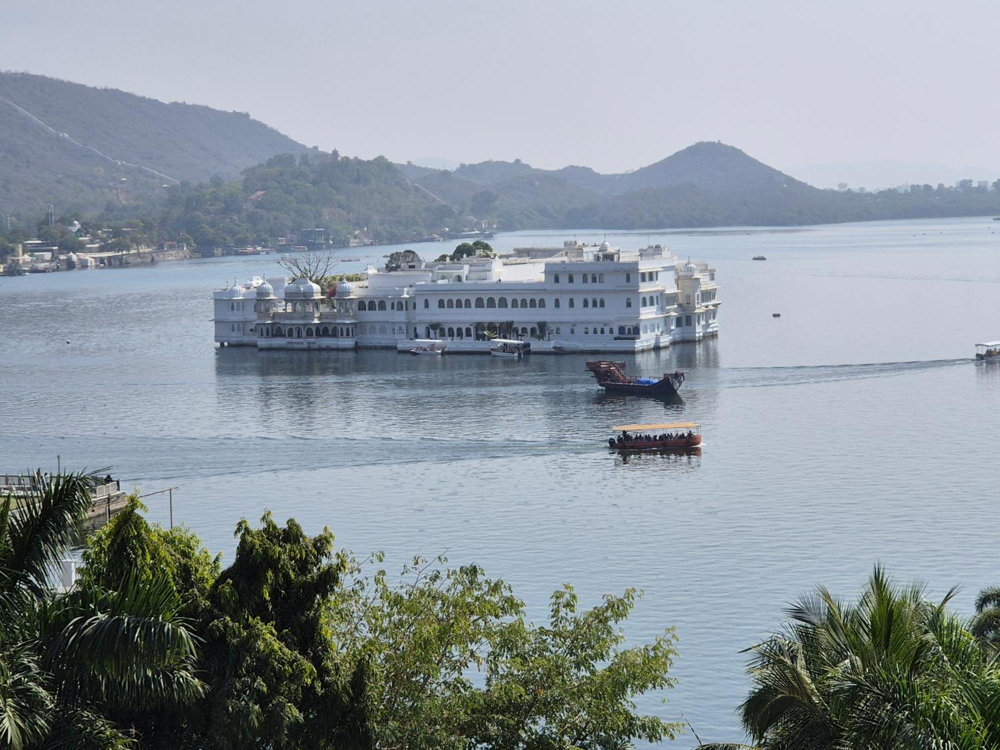أُودايبور Hotel Lake Star المظهر الخارجي الصورة