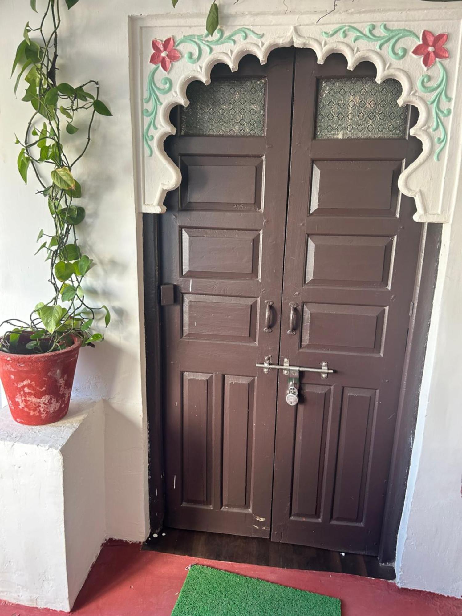 أُودايبور Hotel Lake Star المظهر الخارجي الصورة