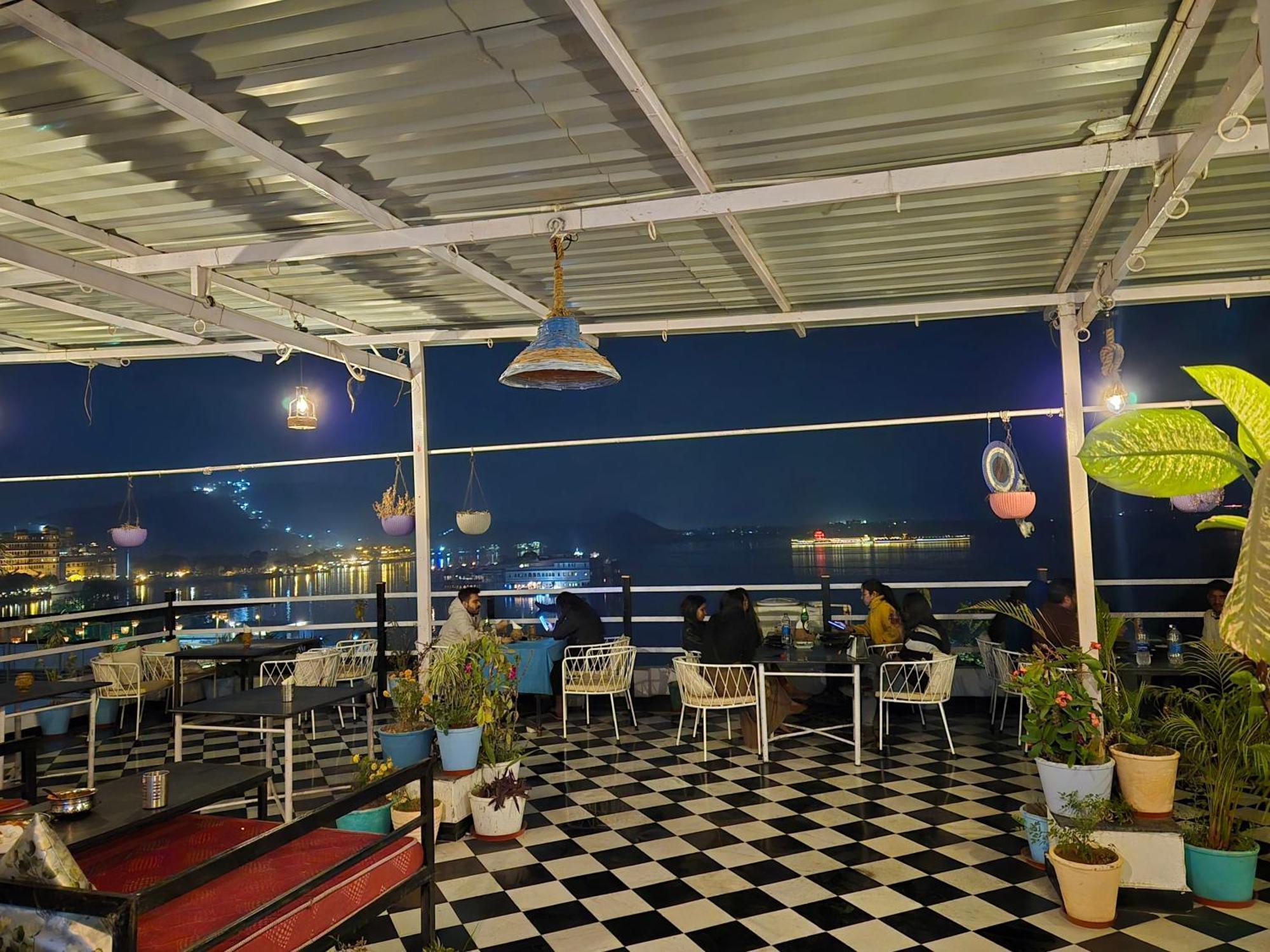أُودايبور Hotel Lake Star المظهر الخارجي الصورة